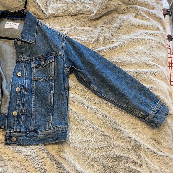 Jean jacket! - Picture 9 of 10